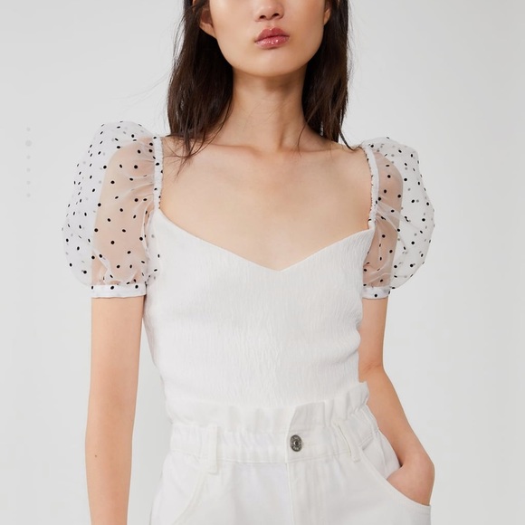 zara spotty top